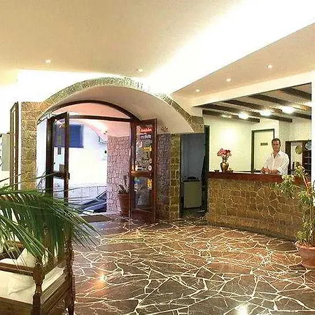 Vasia Boulevard (adults Only) 酒店